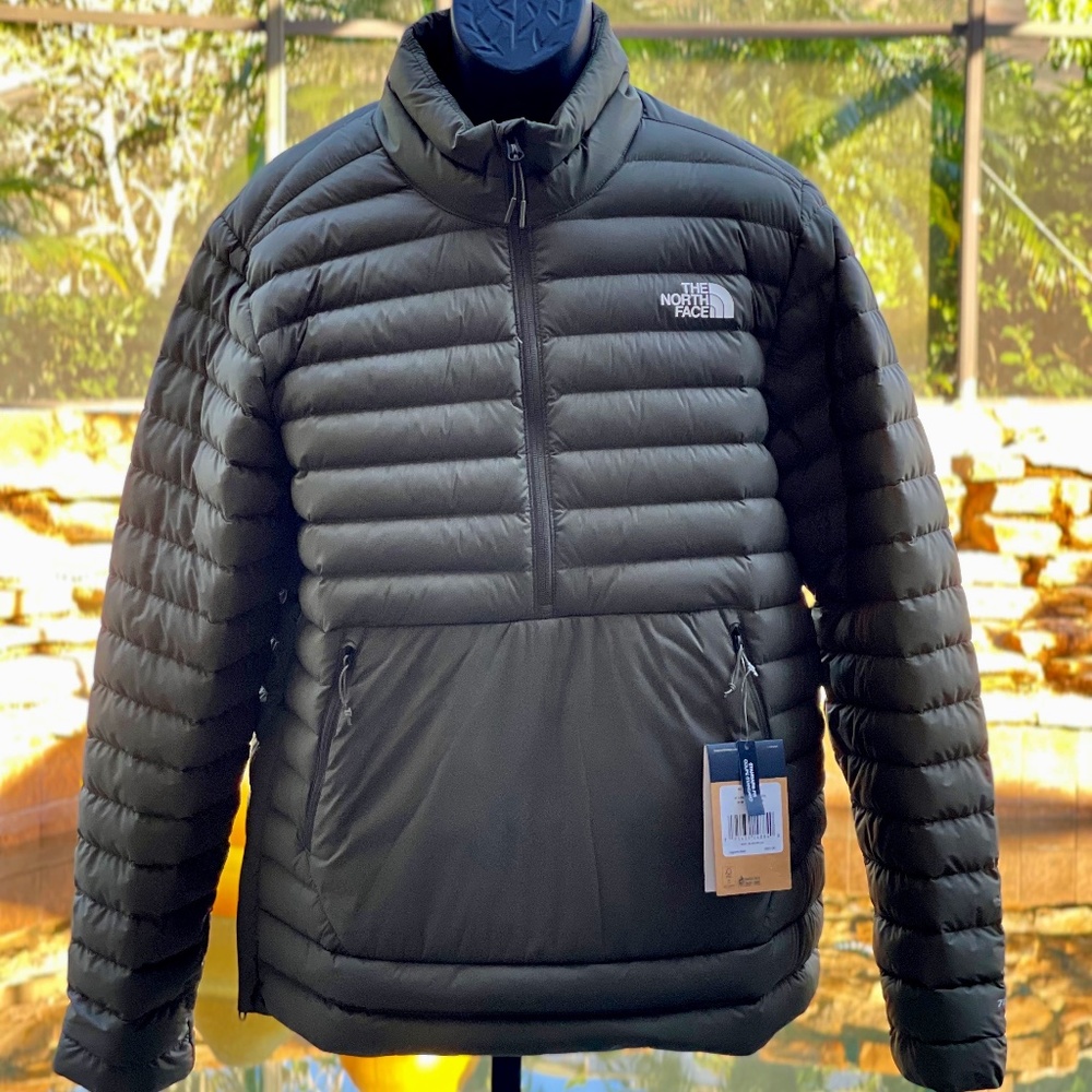 THE NORTH FACE STRETCH 700 FILL DOWN SLIM FIT GOOSE DOWN JACKET (LARGE)‎